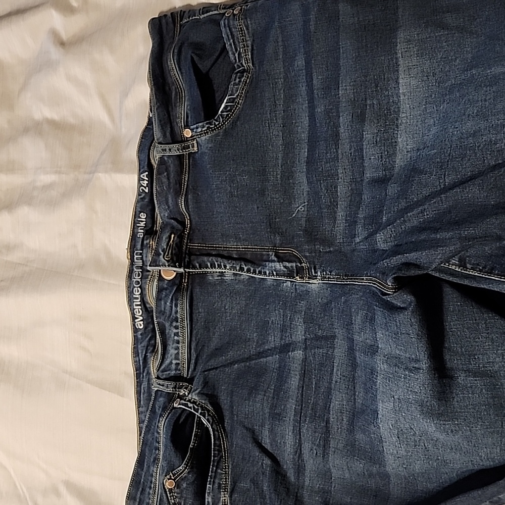 Avenue Demin Ankle Jeans